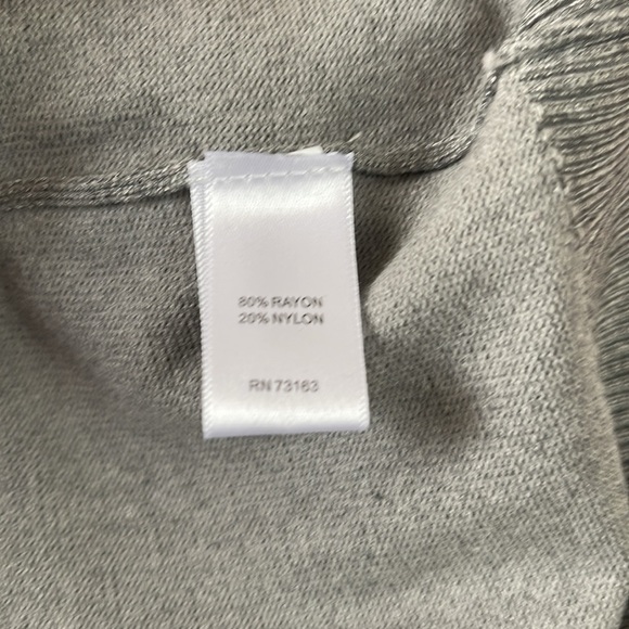 Cable & Guage Sleeveless Turtleneck M - Picture 4 of 4